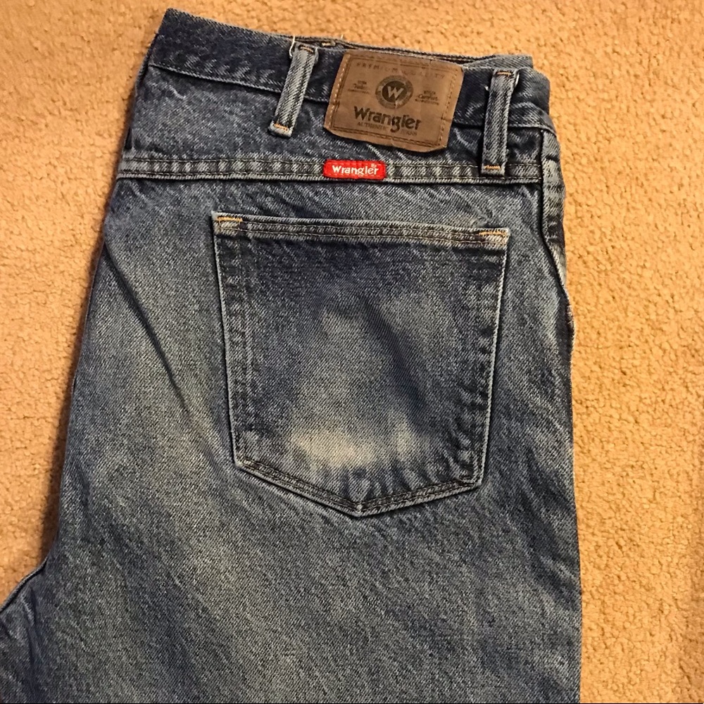 Wrangler Men’s Jeans Size 38 x 32